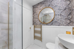 Photo 9- click for photo gallery